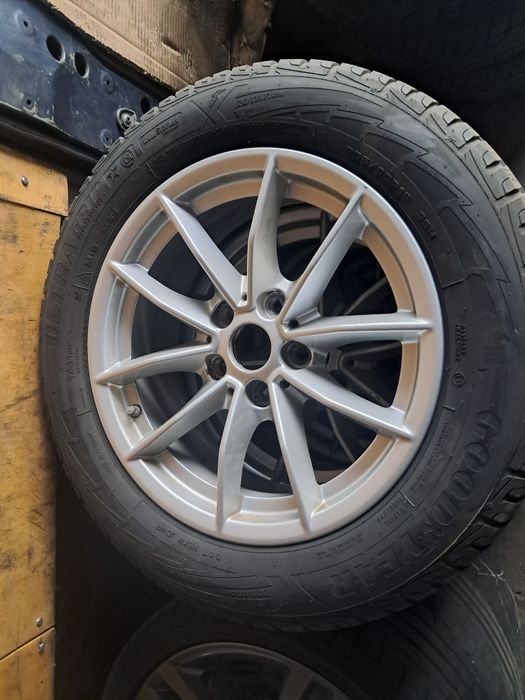 Felgi Koła 5x112 IS22 6.5jx16 opony Goodyear Ultra Grip  205/60r16
