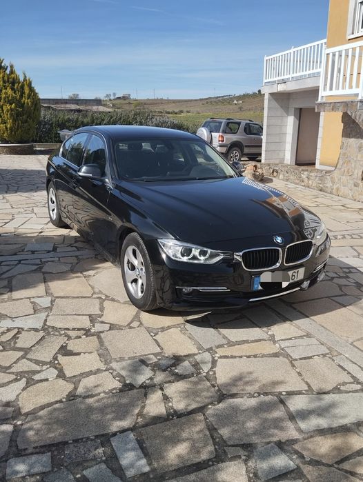 BMW 320d 2012 luxury424735015311124484