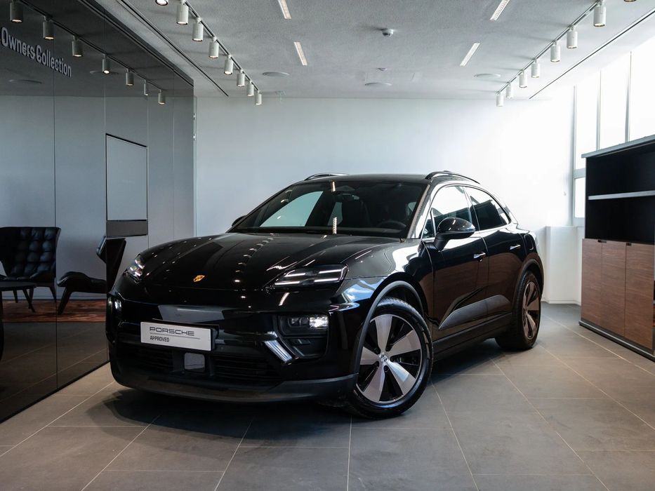 Porsche Macan Electric