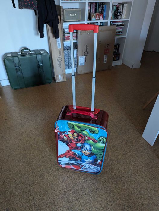 Trolley Infantil Avengers