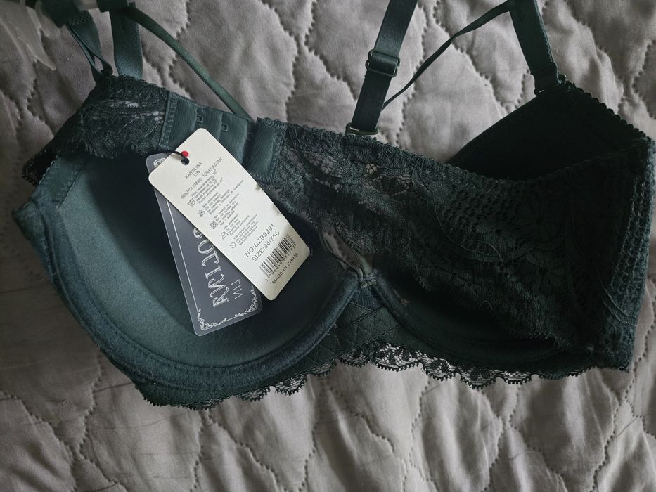 Ciemnozielony biustonosz push up, 75 C