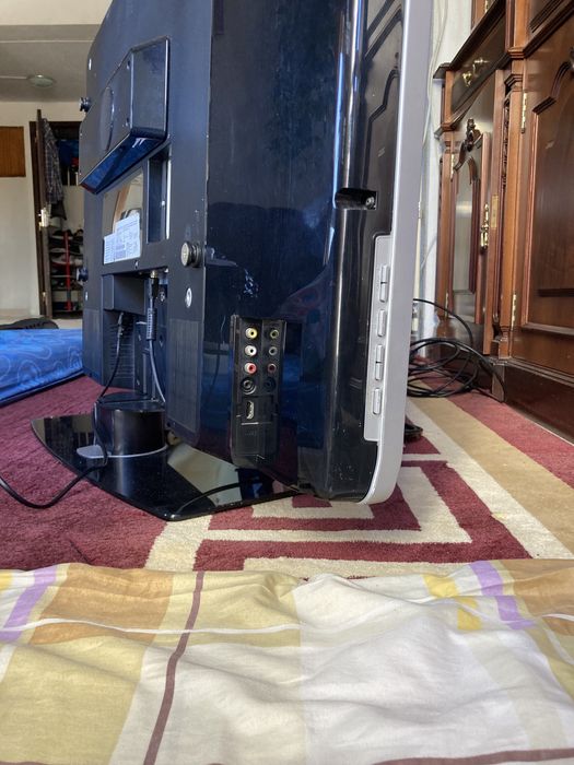 TV Philips 42 Polegadas (avariado)