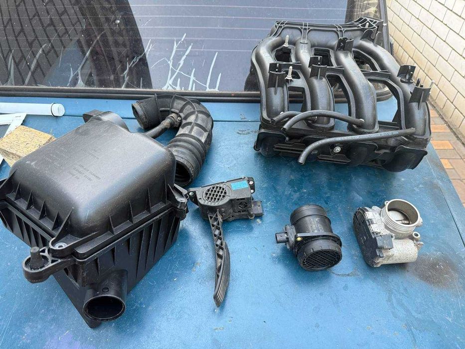 Впускной ресивер ВАЗ 2170, дросель, ДМРВ