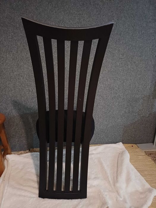 4 Cadeiras de sala de jantar