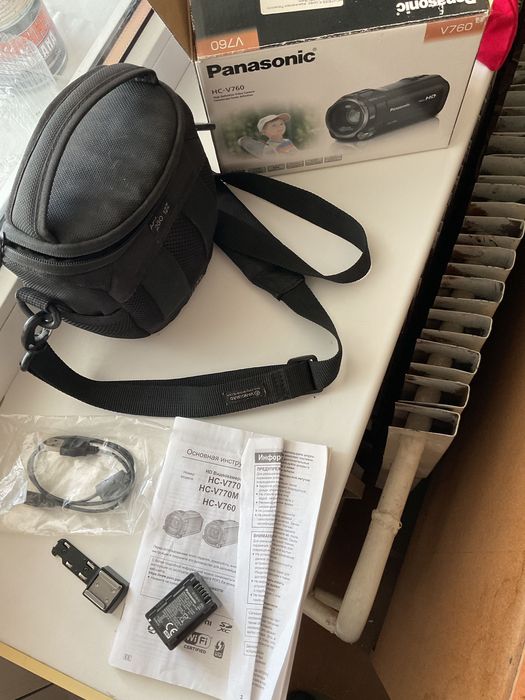 Продам видеокамеру Panasonic HC-V760