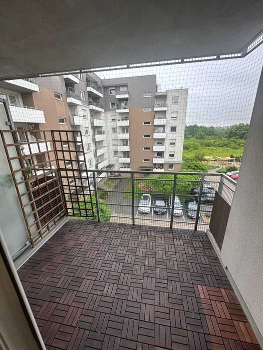 Wynajem 2-pokojowego mieszkania z balkonem i miejscem postojowym