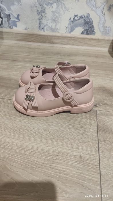 Туфлі дівчинка дитячі пудрові 30р