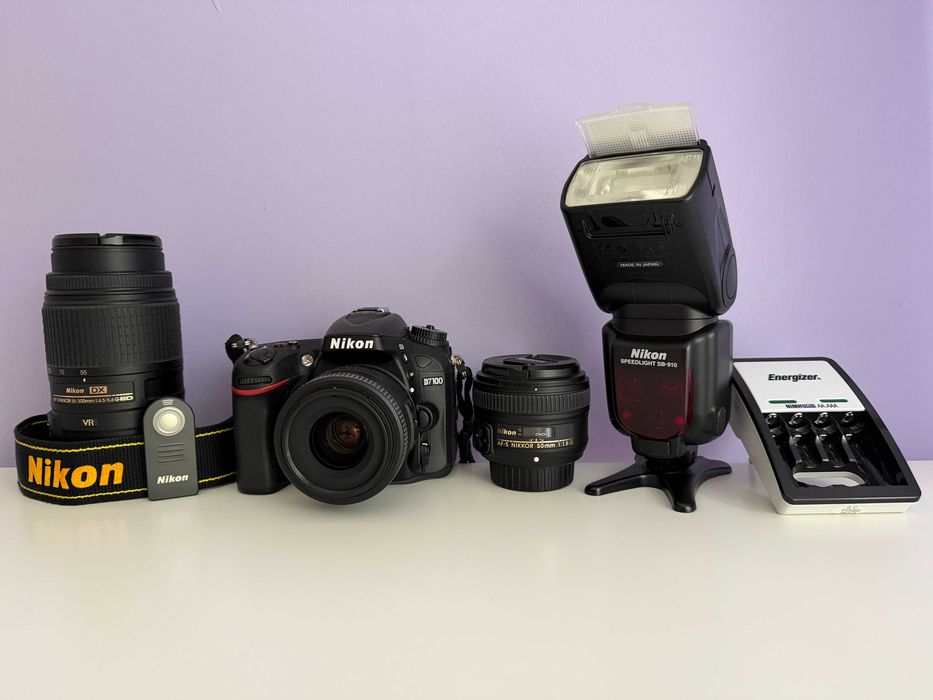 Nikon D7100 - przebieg tylko 2820 zdjęć! | Stan Idealny, 3 Obiektywy: NIKKOR 35mm, NIKKOR 50mm, NIKKOR 55-300mm + Lampa błyskowa Nikon SB-910 +dodatki