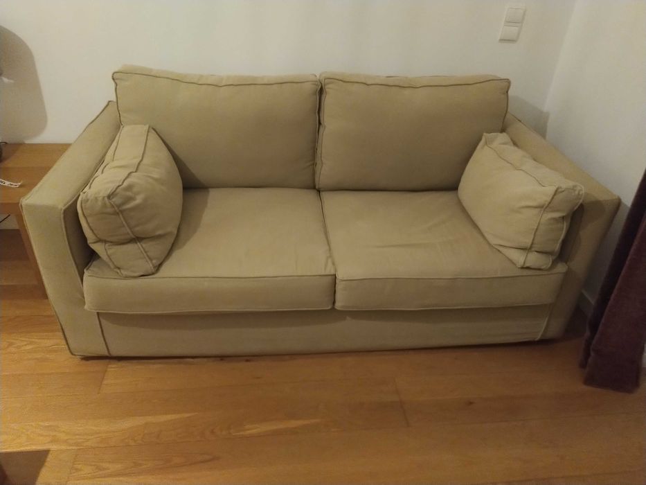 Sofá de 2 Lugares