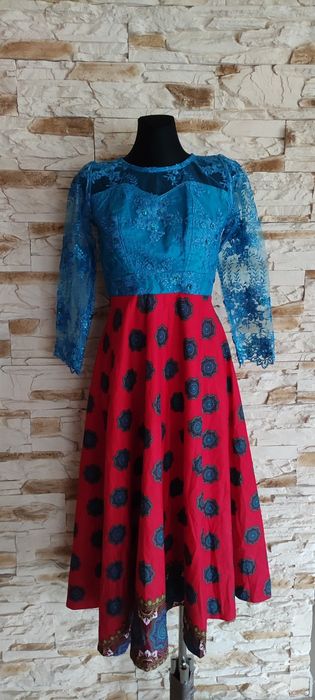 Sukienka długa rozkloszowana, koronka, haft, rozmiar M