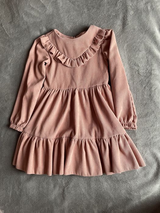 Сукня для маленької принцеси