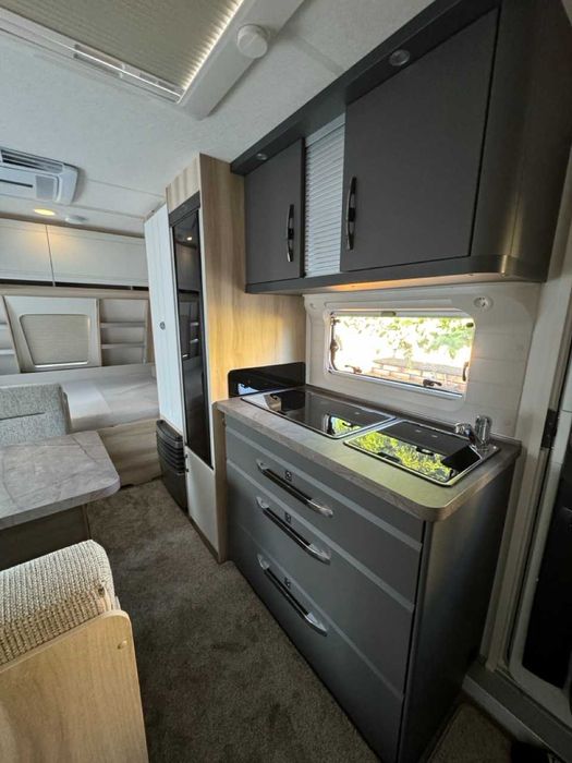 Wypożyczalnia Przyczep Kempingowych Warszawa Hobby Wynajem Klima Mover