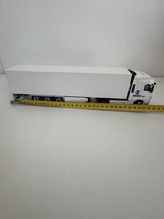 Camião DAF COM 32 cm