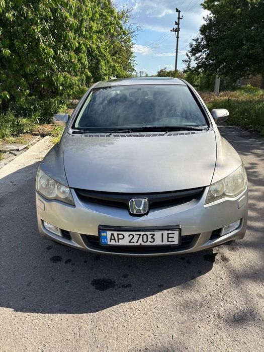 Хонда цивик.1.8л бенз