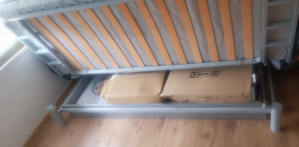 Sofá-Cama Ikea BEDDINGE Genarp | Colchão Murbo 140x200 (Bom Estado)