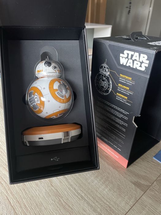 Robot star wars BB8