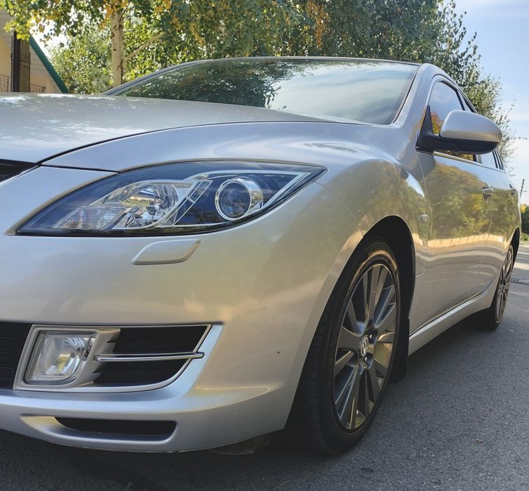 Mazda 6    2.0/6ст.мех.КПП