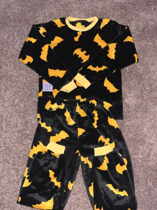 Піжами ,костюми для сну та дому махра та байка розпродаж залишків !