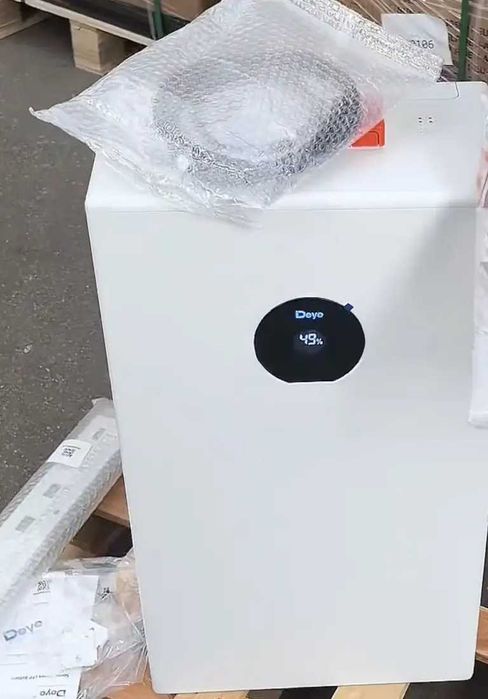Акумулятор 16 кВт Deye SE-F16-C LiFePO4 51.2V/314AH, 16000 W*h (з дисплеєм) (літій-залізо-фосфатний акумулятор для ДБЖ (UPS)