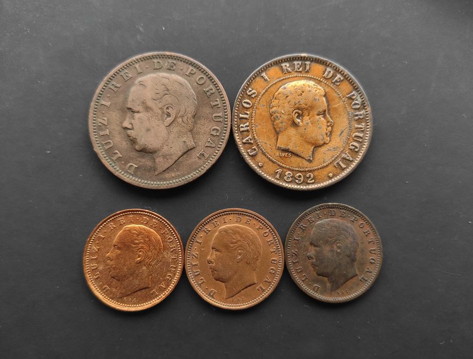 Conjunto 5 Moedas XX reis 1883, 20 Reis 1892, V Reis 1882 e 1885