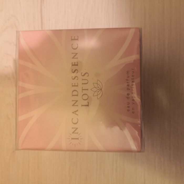 Avon Incandessence lotus perfumy woda perfumowana 50 ml