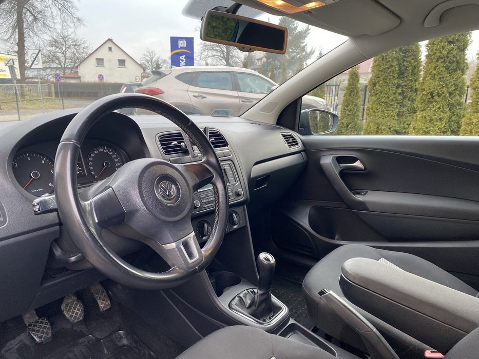 Volkswagen Polo - niski przebieg !