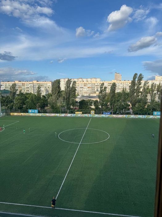 4 кімн квартира Оболонь , вул Йорданська ( Лайоша Гавро) 22