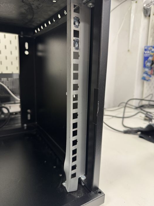 Szafa rack 6U 19”