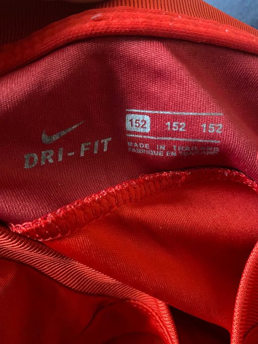Krótkie spodenki LIVERPOOL F.C. - Nike - 152 cm - UNIKAT