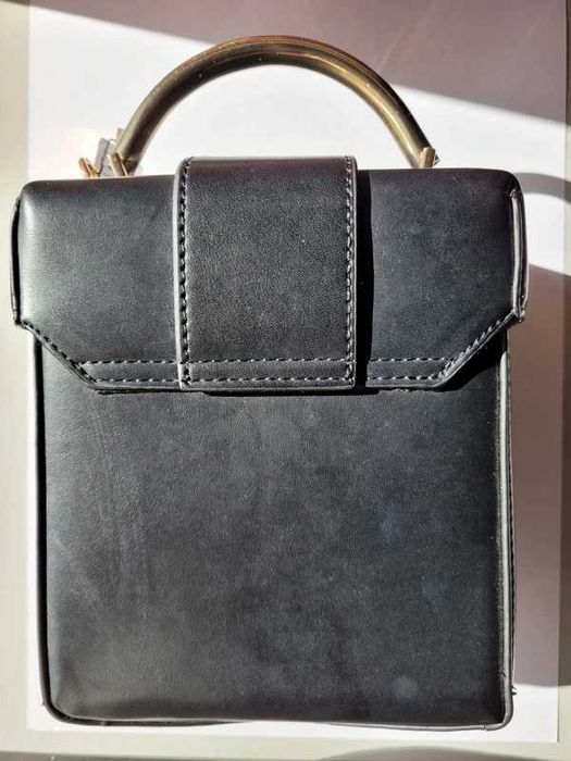 Carteira Mango nova preta