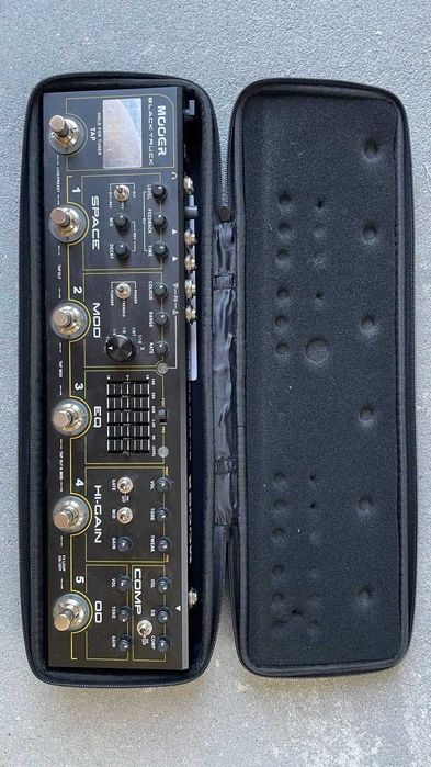 Mooer CPT 2 BLACK TRUCK multiefekt gitarowy