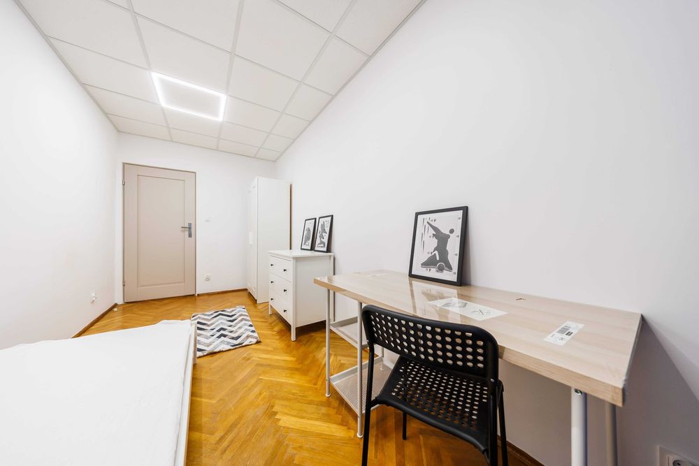 Pokój ul. Pułaskiego, w Mieszkaniu 3 pokojowym, Centrum, po Remoncie