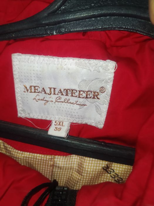 Пуховик з хутром