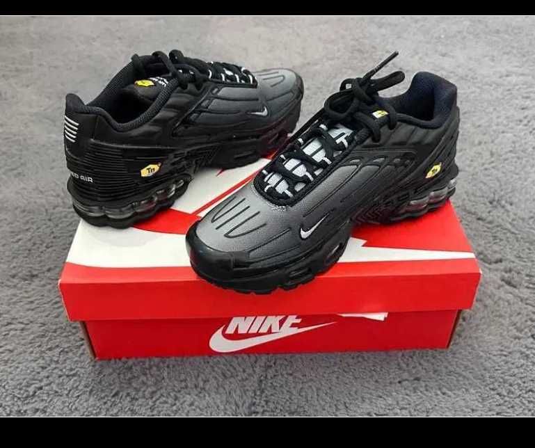 Buty Nike TN Plus3 R.42