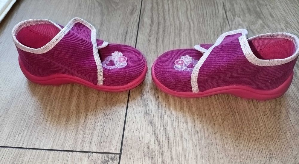 Kapcie viggami dziecięce sandały dziecięce viggami