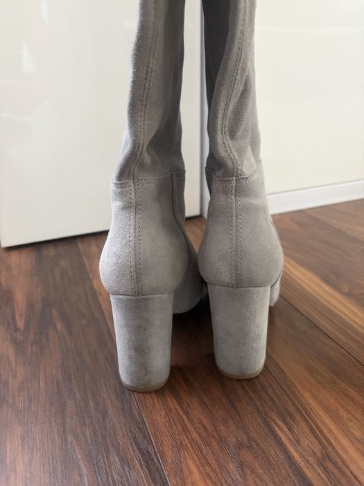 Buty do kolan na obcasie