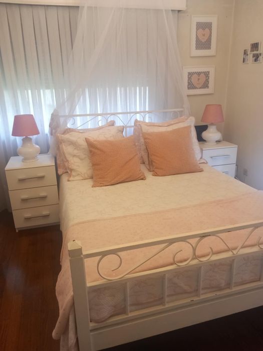 Quarto completo em bom estado