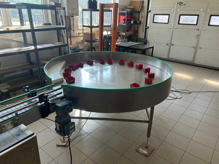 Stół obrotowy podawczy/odbiorczy do pakowania