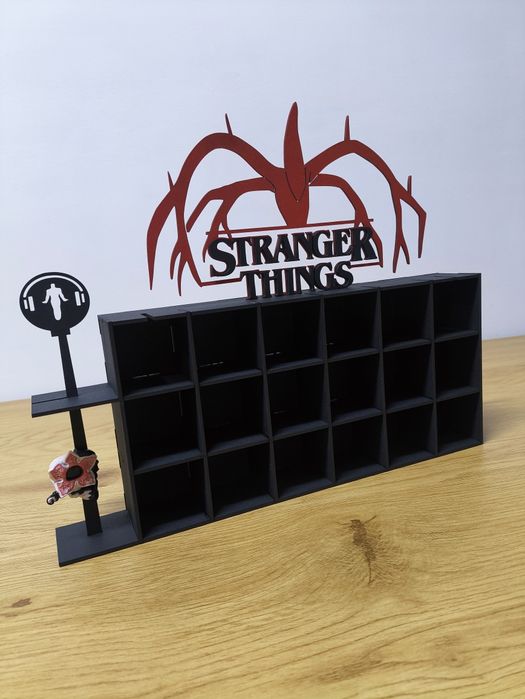 Органайзер для фігурок Kinder Дивні дива