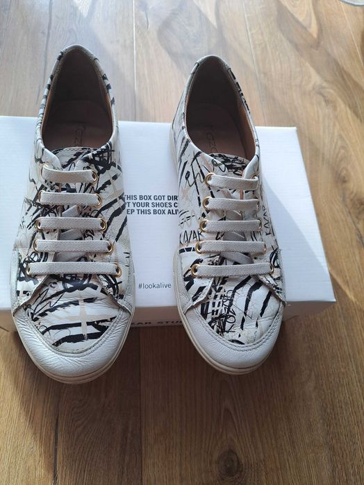 Damskie sneakersy Kazar