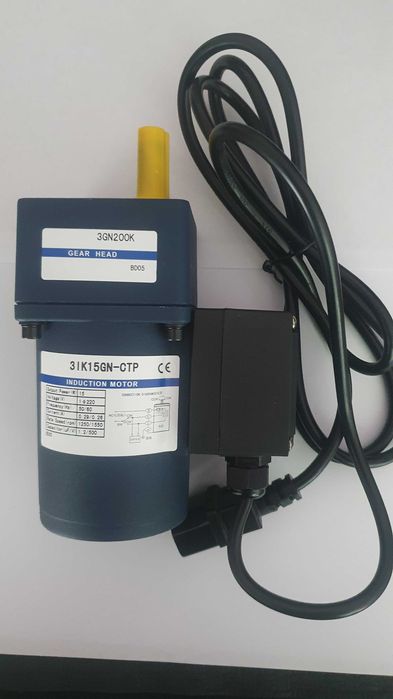 Motoreduktor do podajnika pelletu 3IK15GN-CP/3GN-200-LK