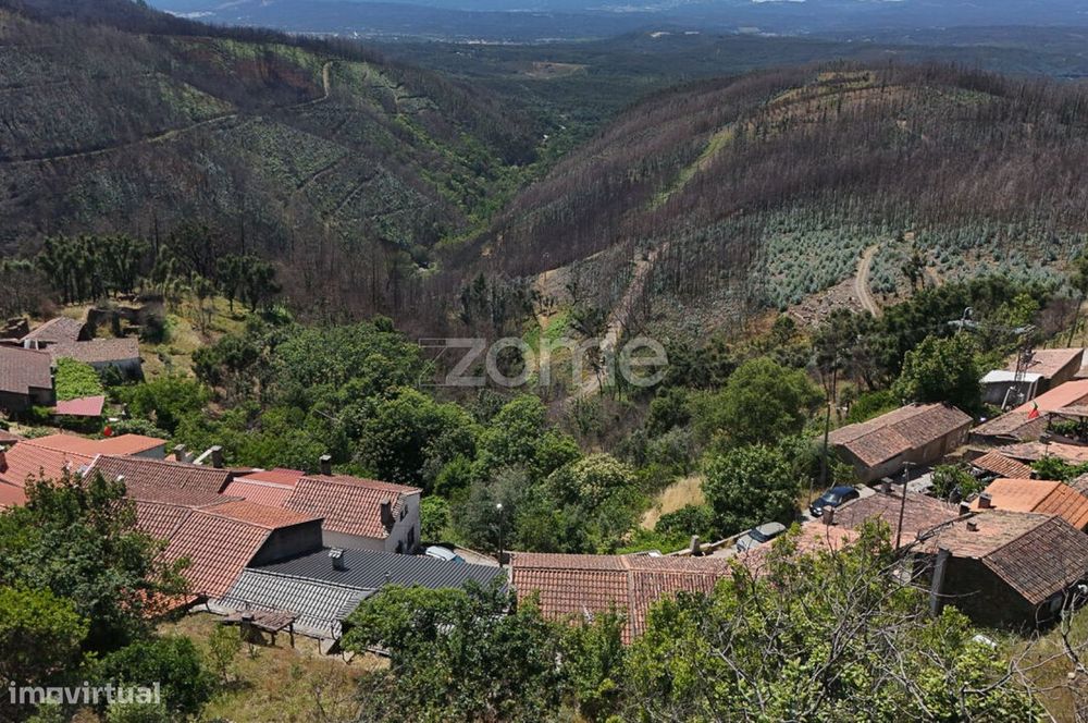 Moradia T2 em Cabanões, Lousã