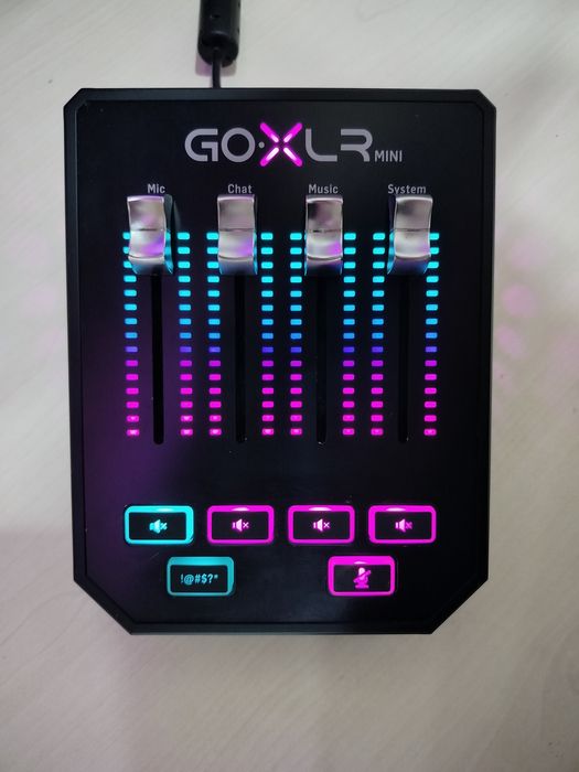 Аудіоінтерфейс TC Helicon GoXLR Mini