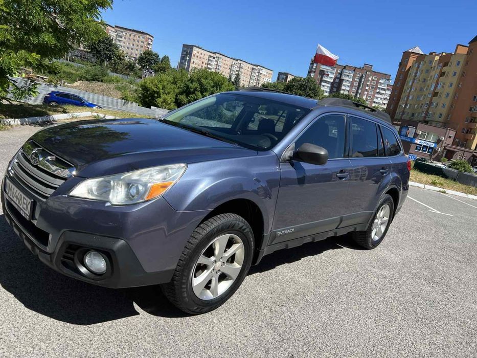 Продаж машини Subaru Outback 2014р. стан супер
