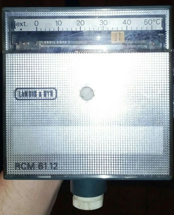 Терморегулятор для вентиляційної системи Landis&Gyr RCM 61.12 SIEMENS