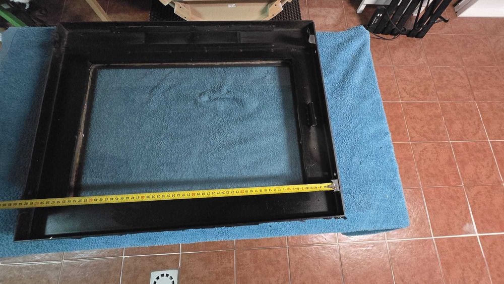 Porta para lareira aberta