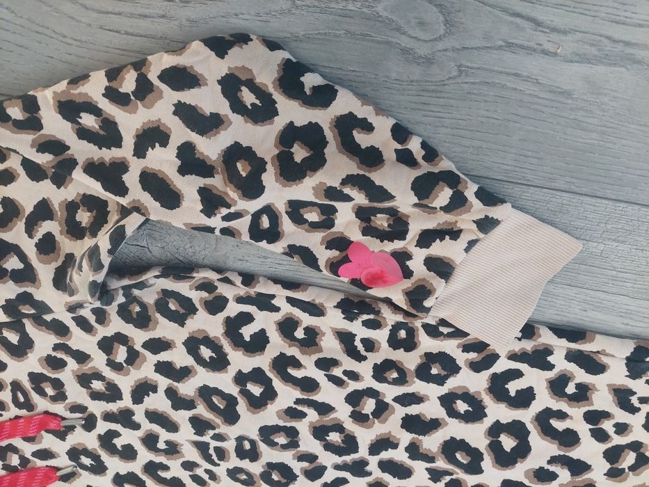 Bluza z kapturem panterka ocieplana bawełna s m