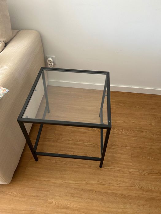 Sofá 3 lugares com chaise com  arrumação