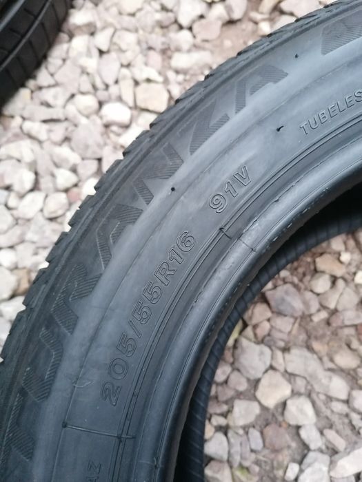 205/55/16 Bridgestone 2023 rok