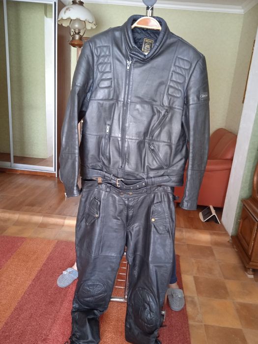 Мотоэкипировка кожа
